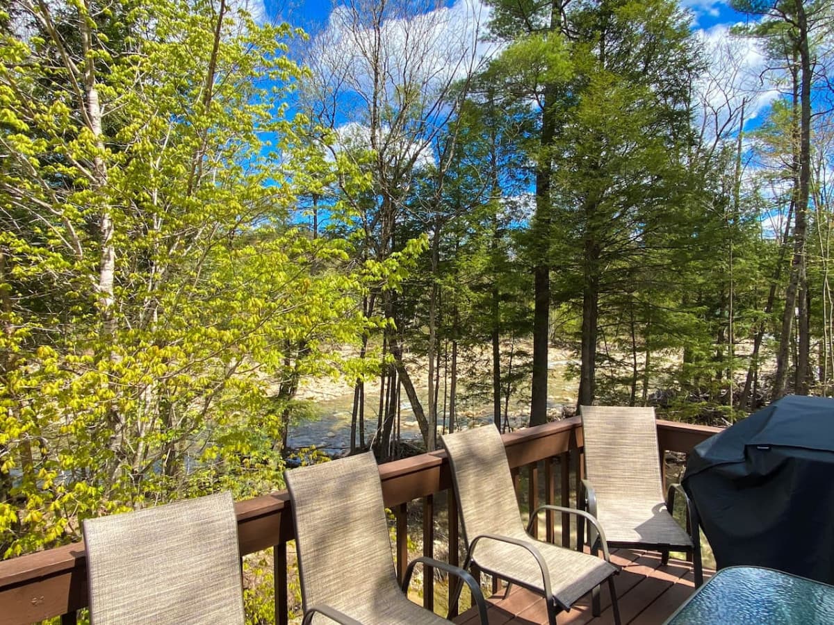 sit back and relax with the sounds of Rocky River