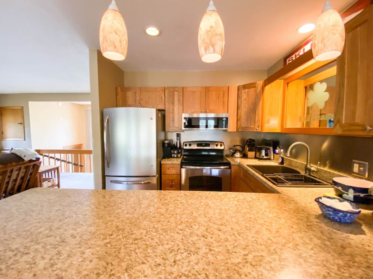 fully stocked kitchen for your use