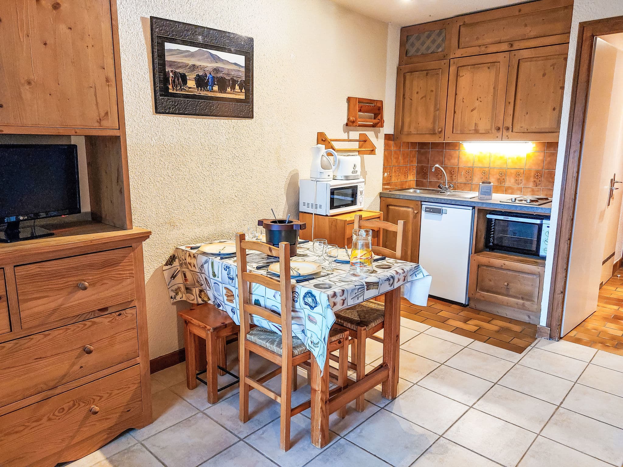 Kitchen / Dining Room