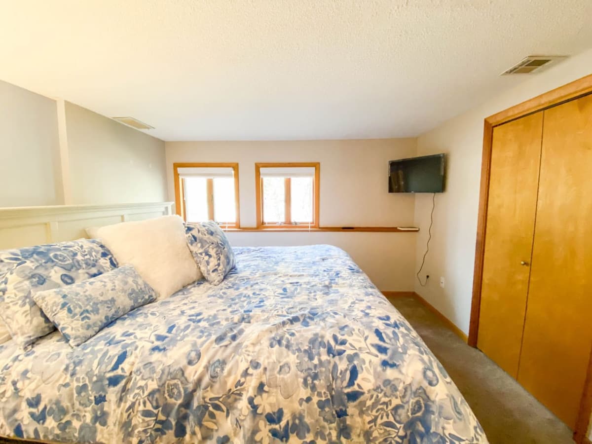 Master bedroom with King