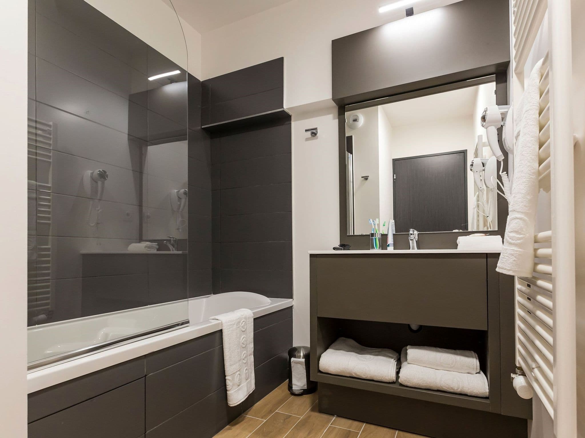 Bathroom / Wellness