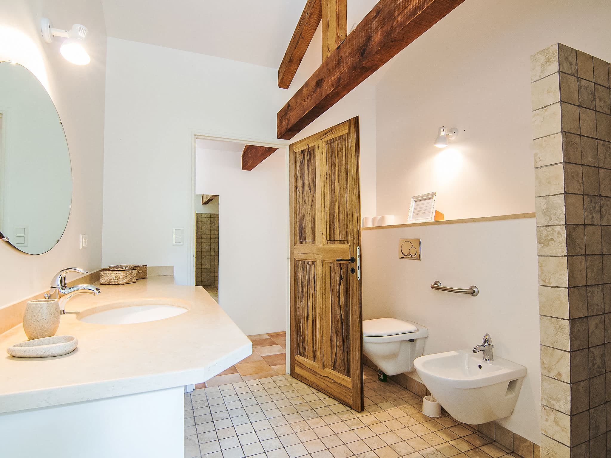 Bathroom / Wellness