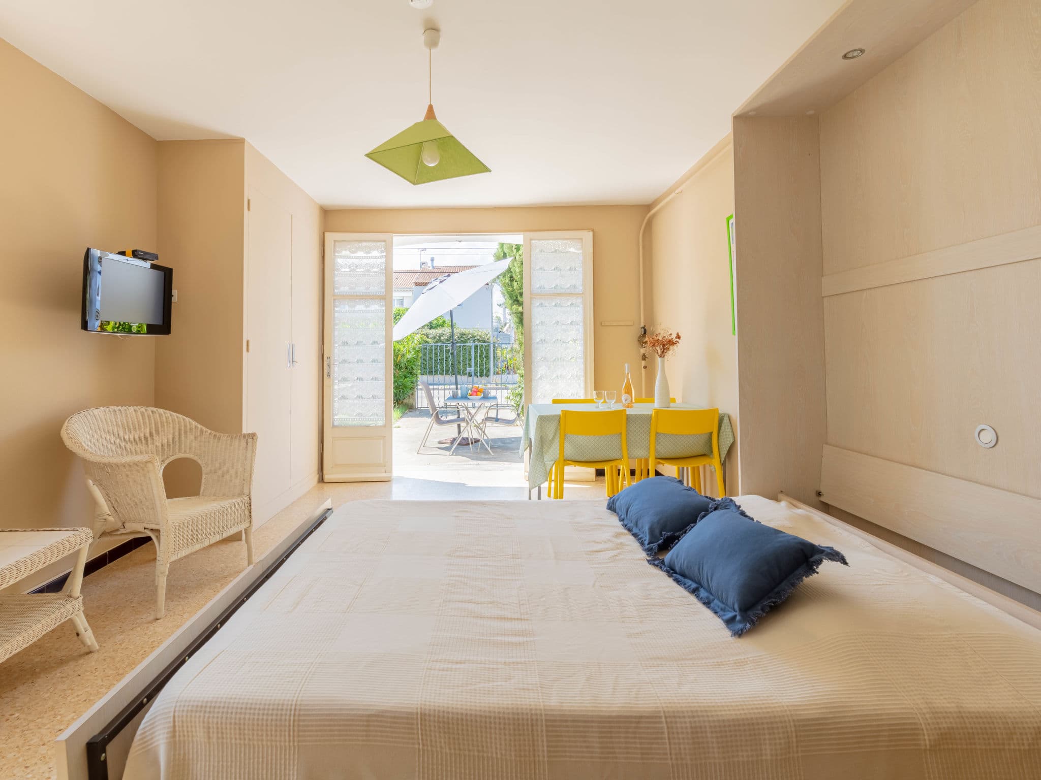 Bedroom