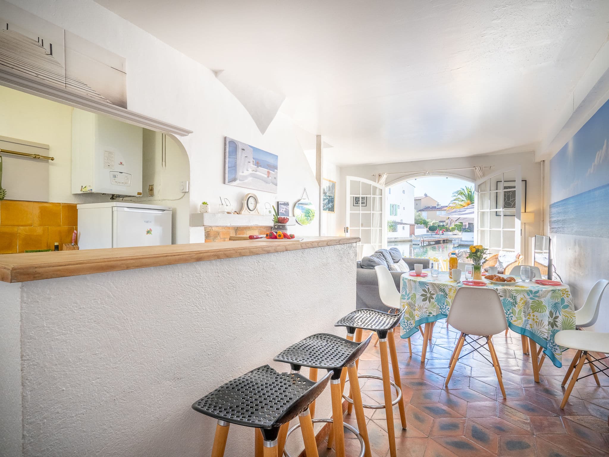 Kitchen / Dining Room
