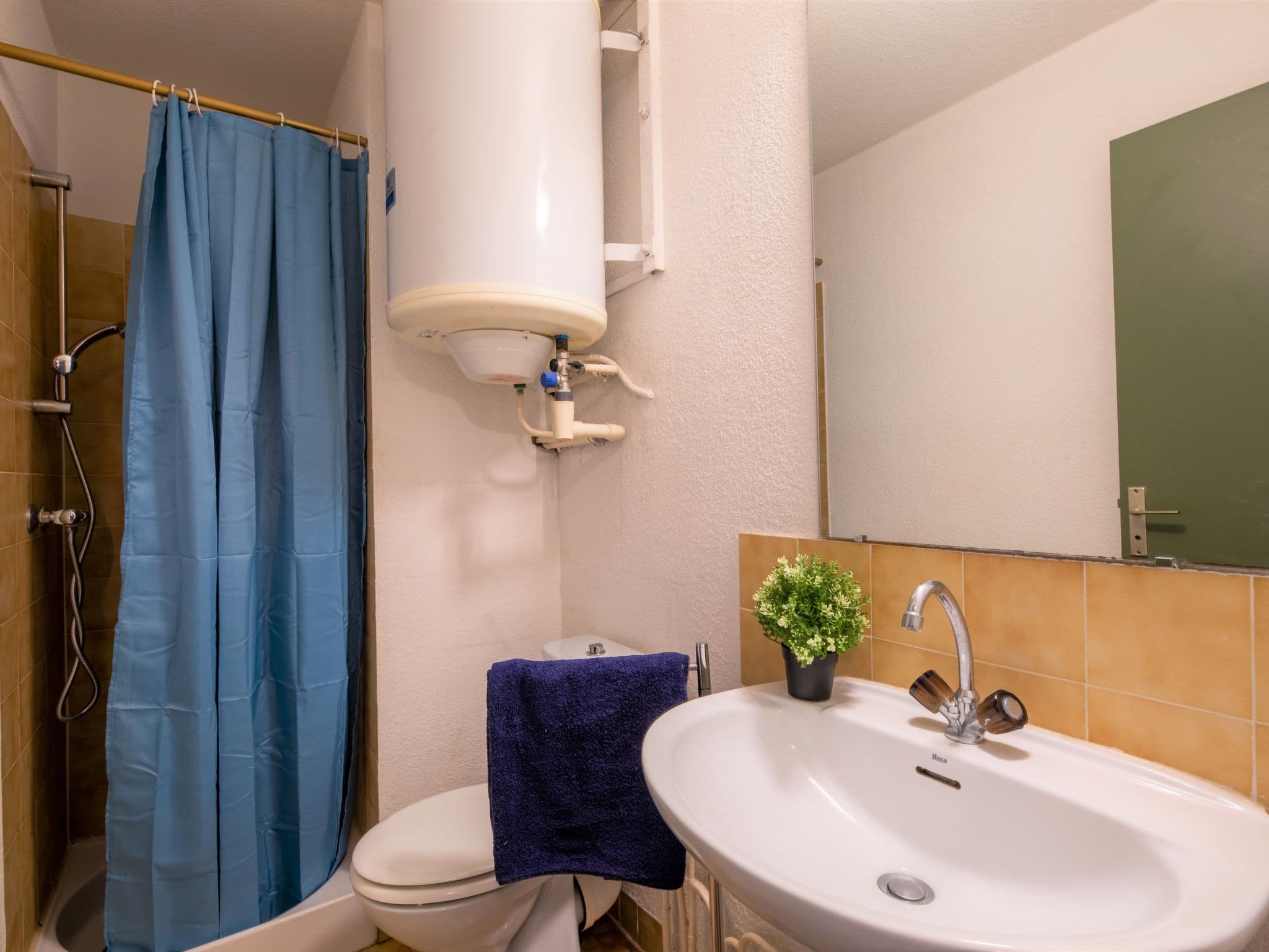 Bathroom / Wellness