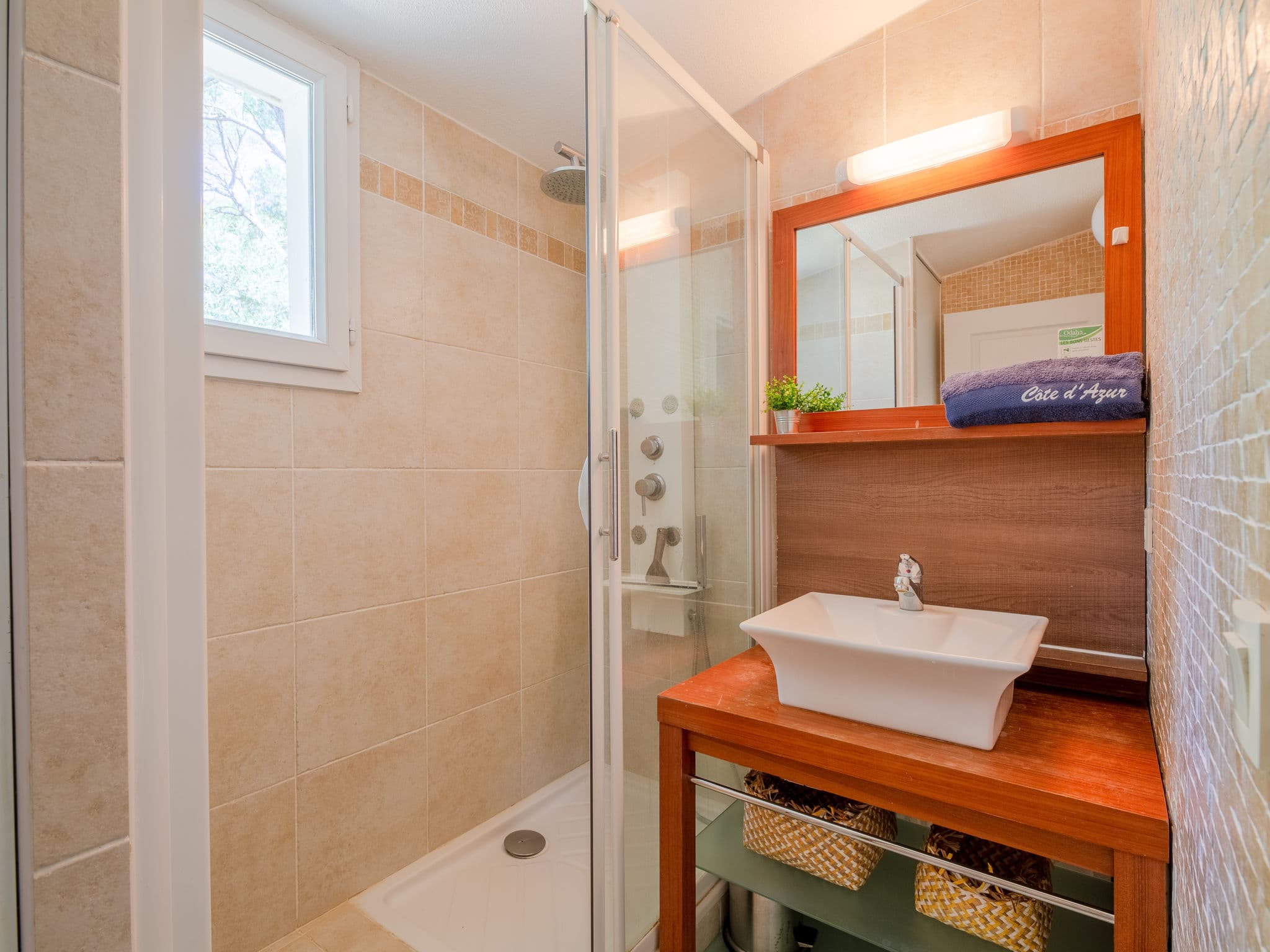 Bathroom / Wellness