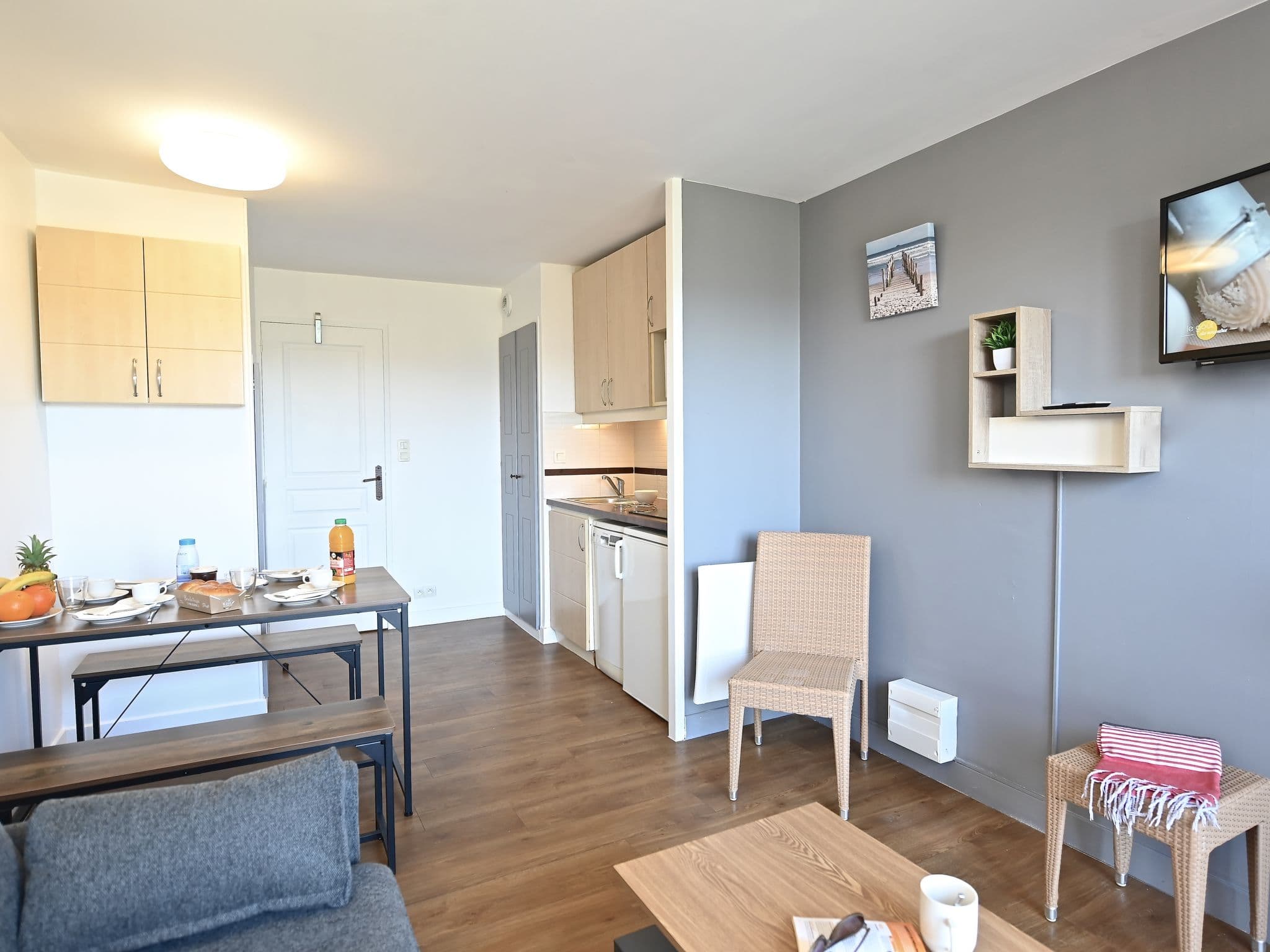 Kitchen / Dining Room