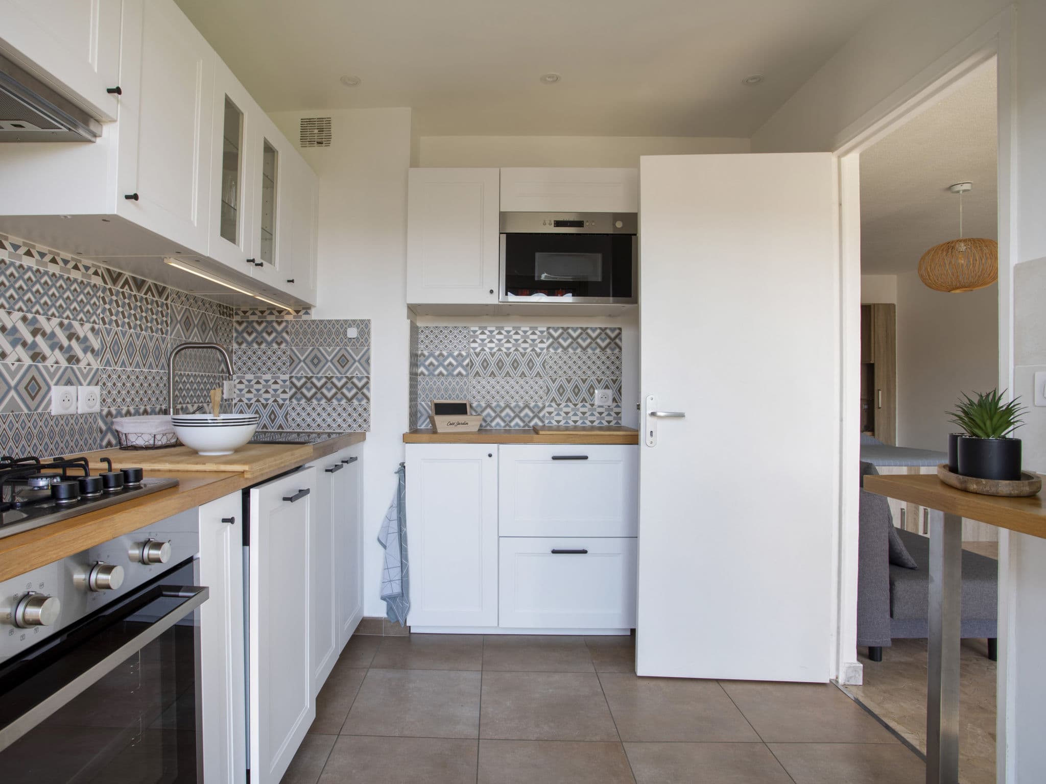 Kitchen / Dining Room