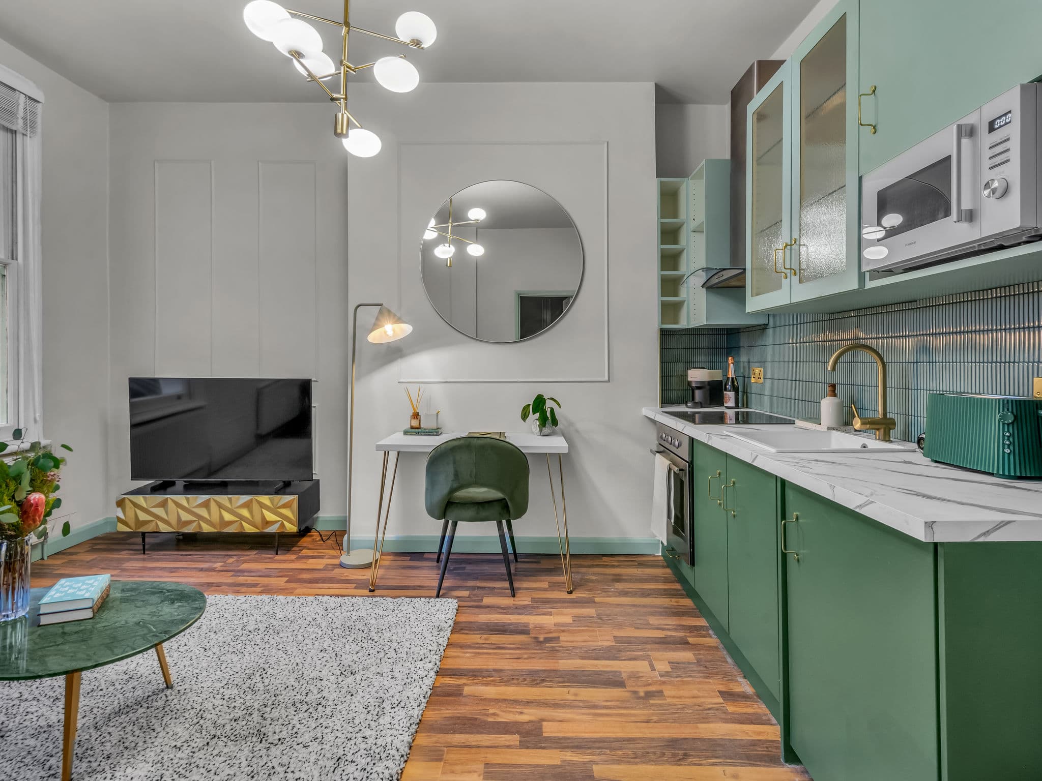 Kitchen / Dining Room