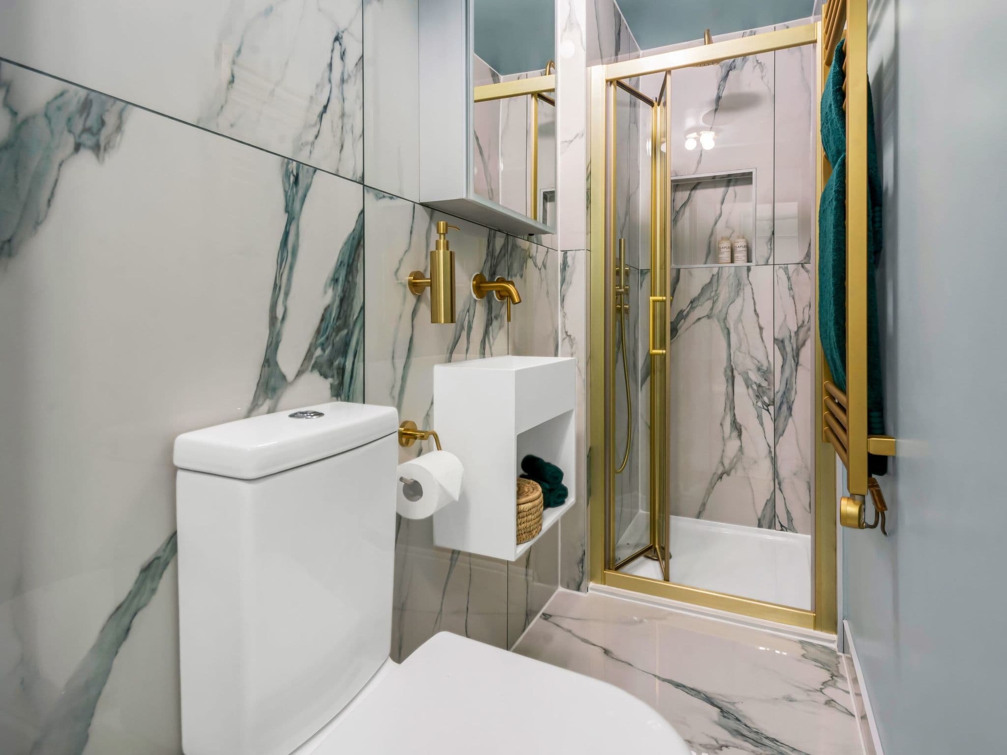 Bathroom / Wellness