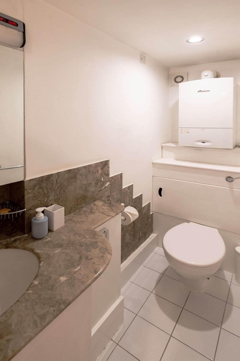 Bathroom / Wellness