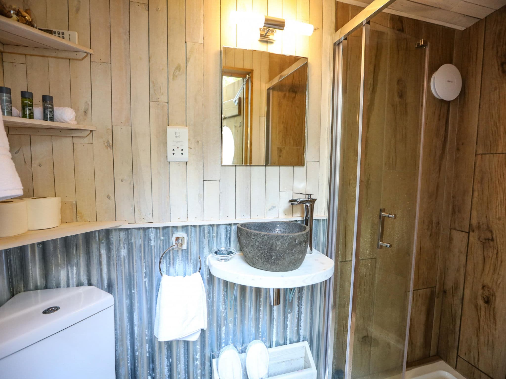 Bathroom / Wellness