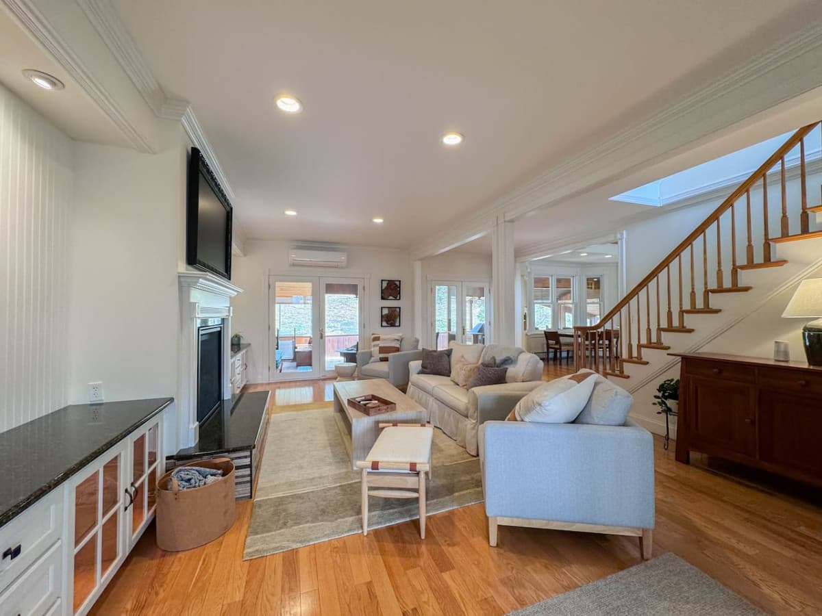 Gallery Image 8