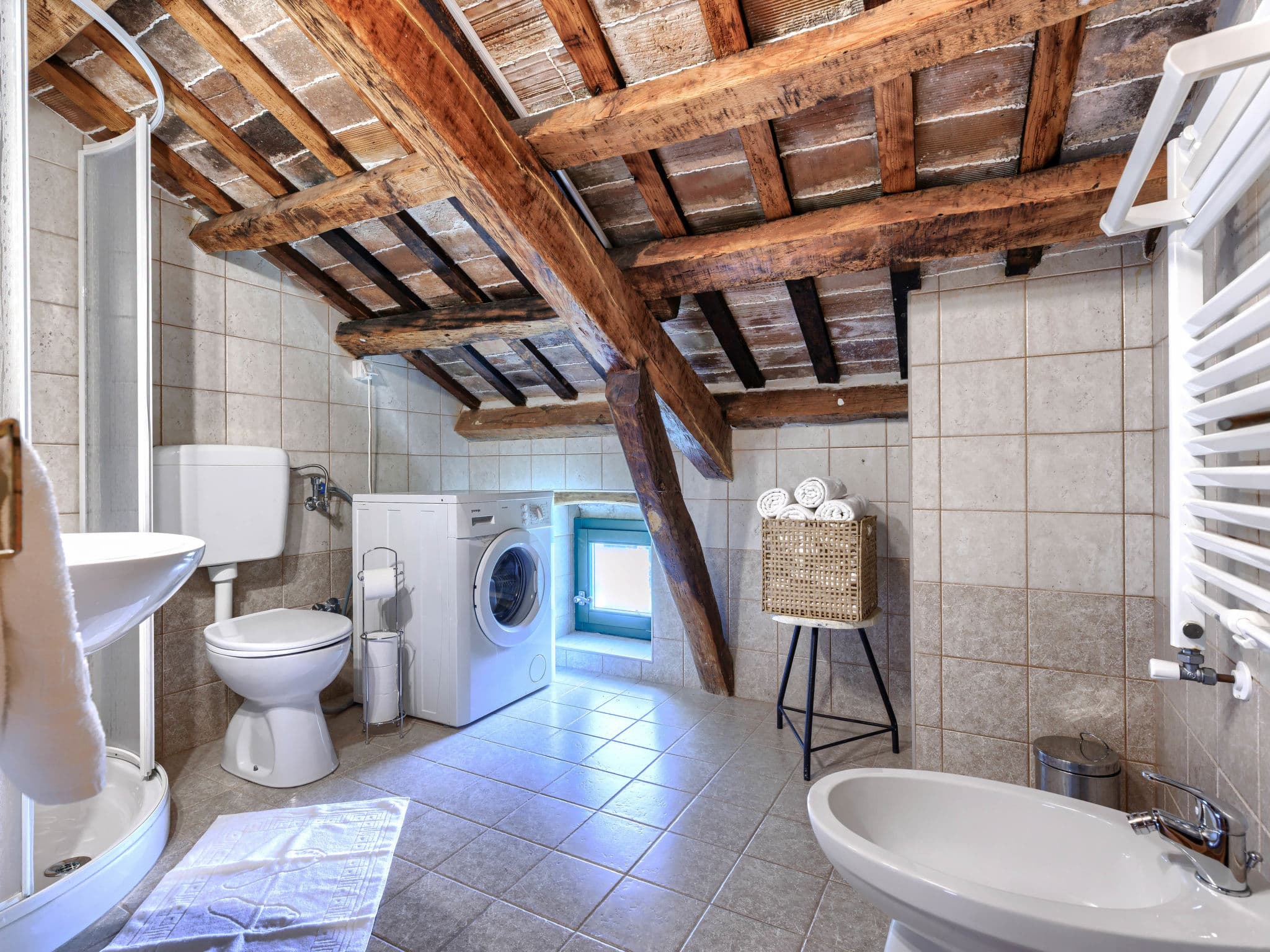 Bathroom / Wellness