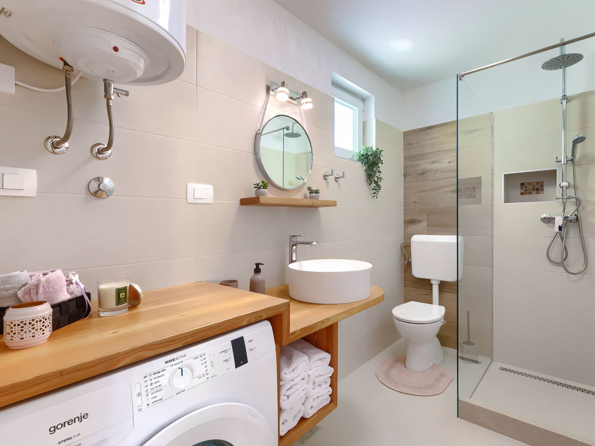 Bathroom / Wellness