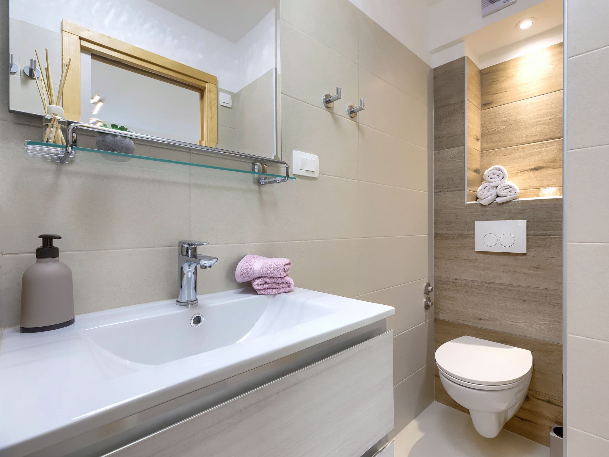 Bathroom / Wellness
