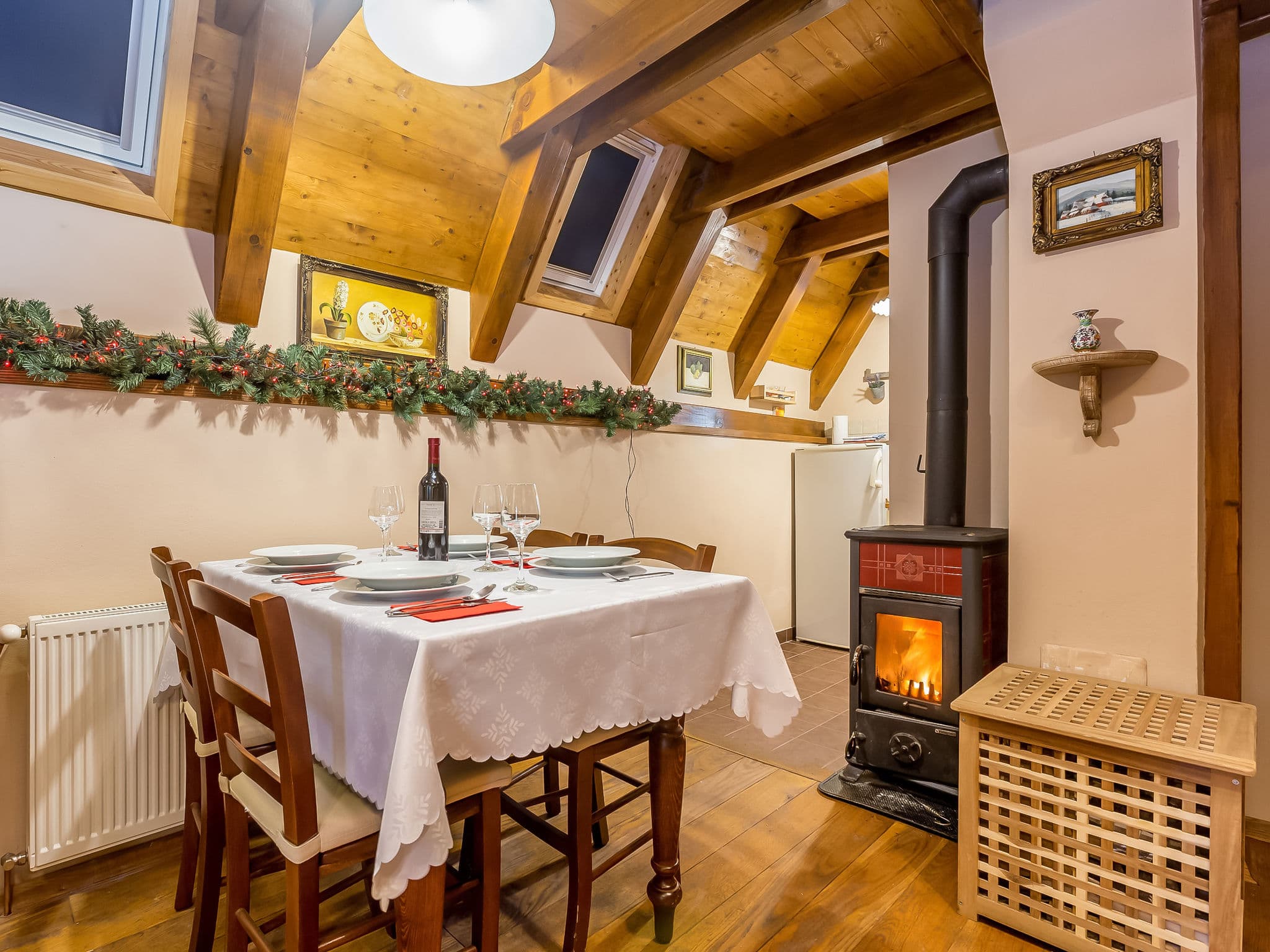 Kitchen / Dining Room