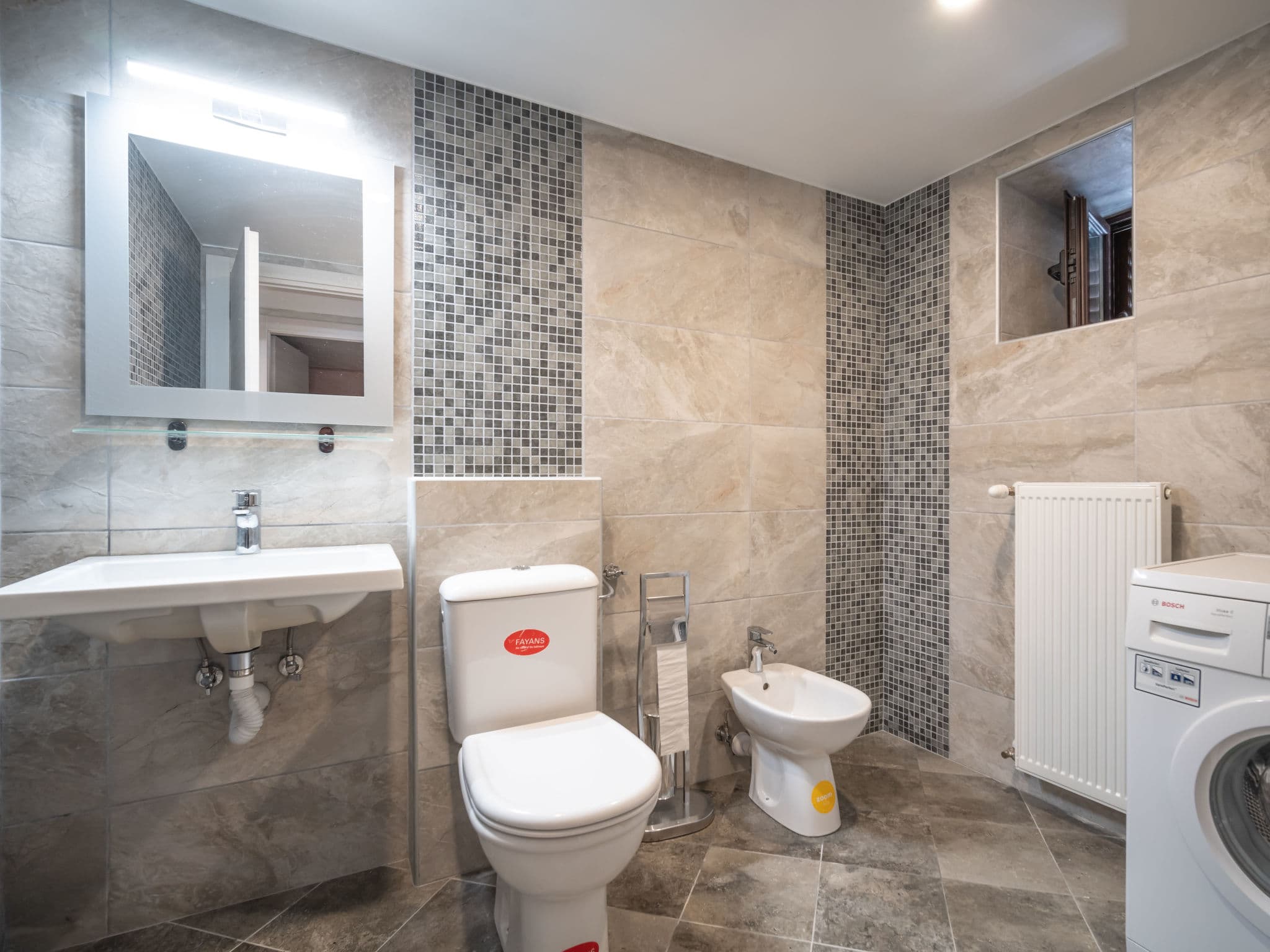Bathroom / Wellness