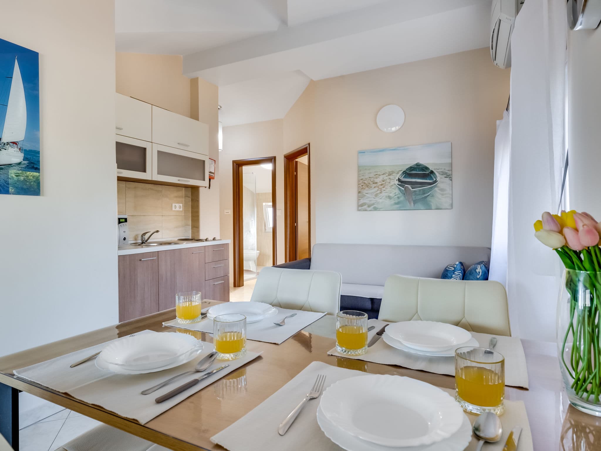 Kitchen / Dining Room