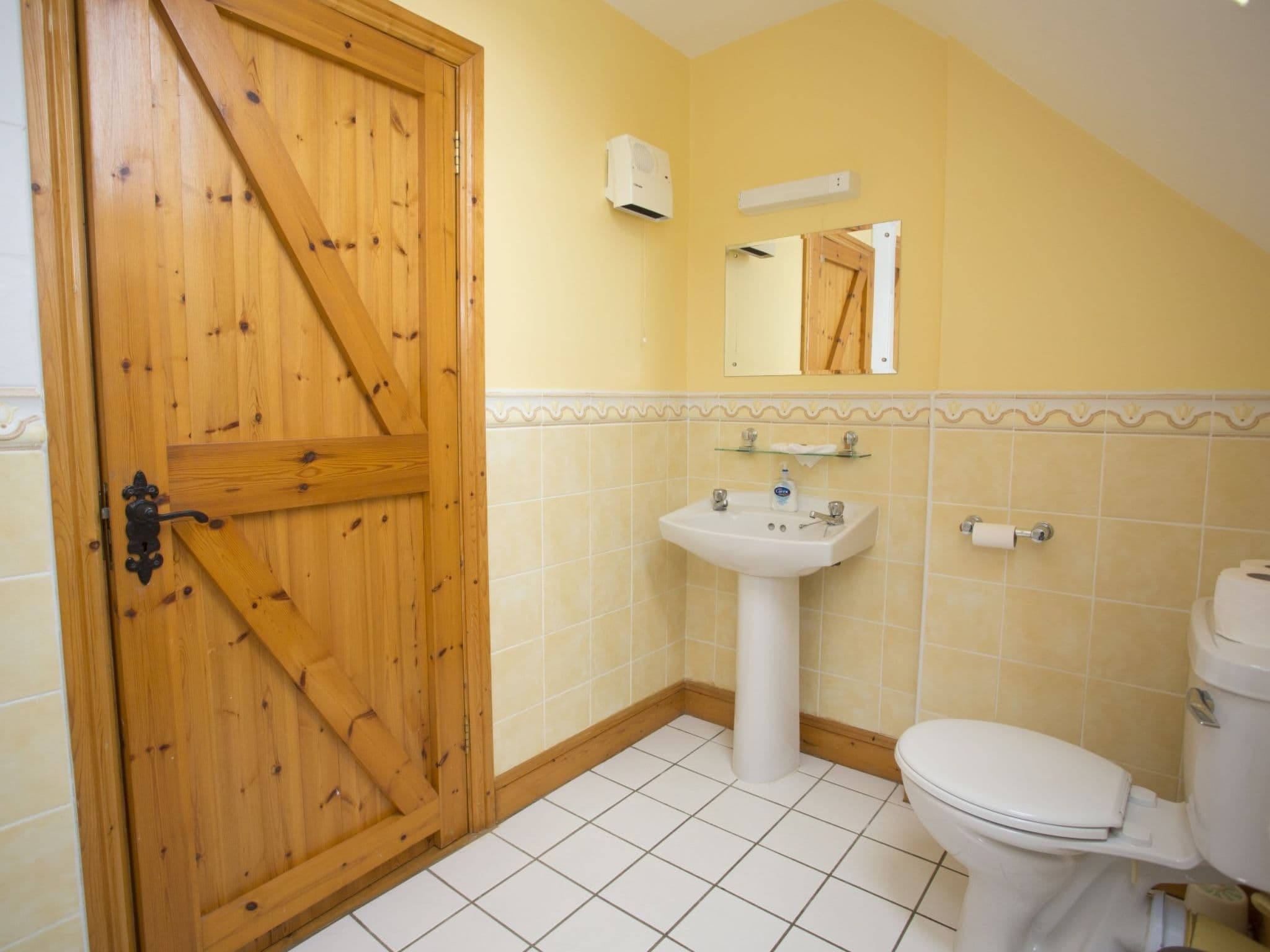 Bathroom / Wellness