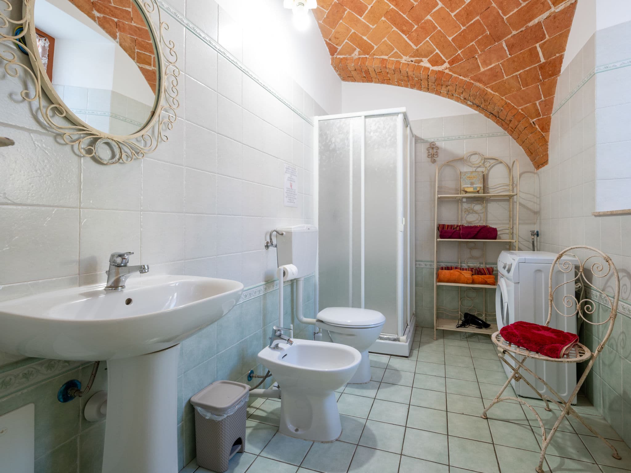 Bathroom / Wellness