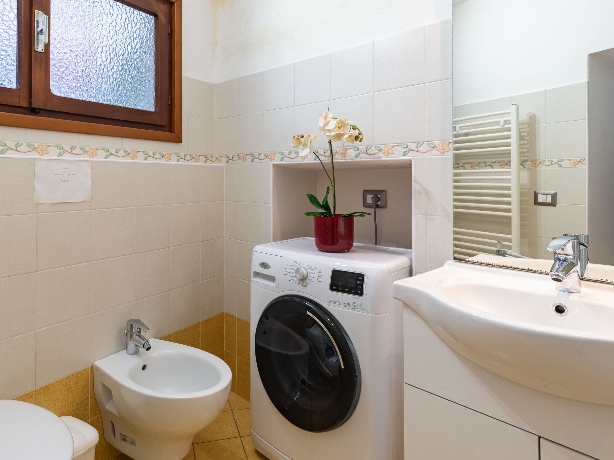 Bathroom / Wellness