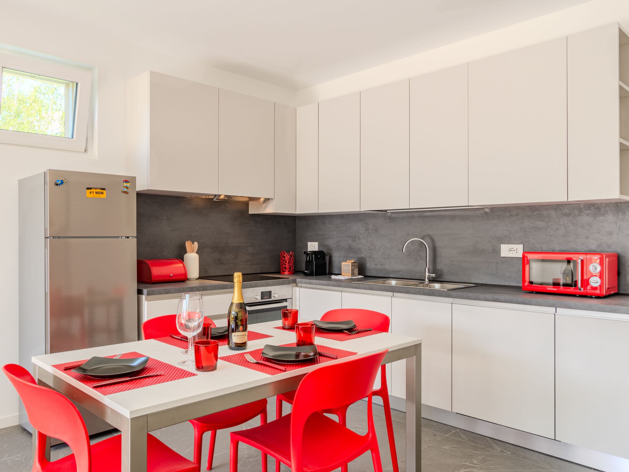Kitchen / Dining Room