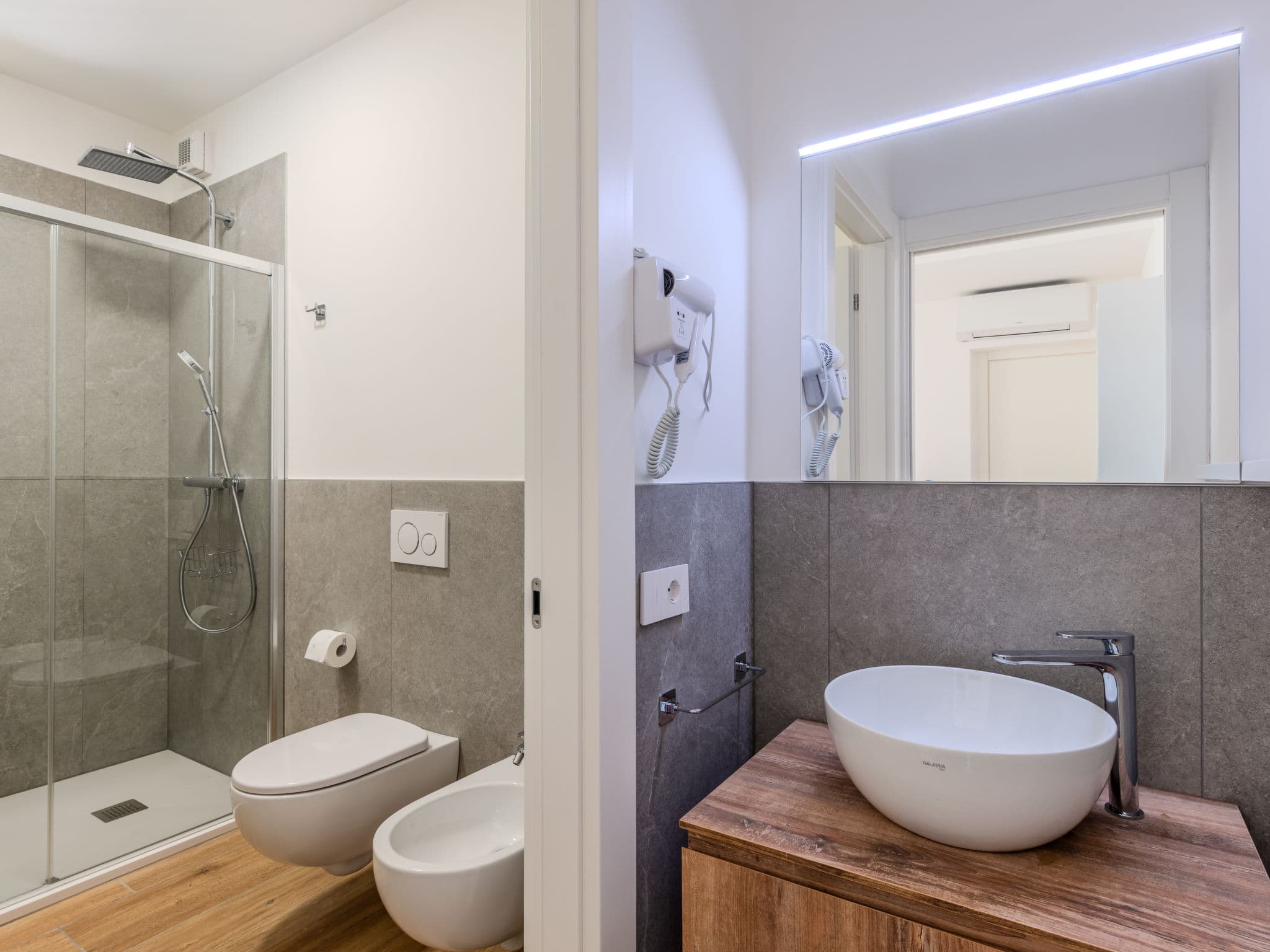 Bathroom / Wellness