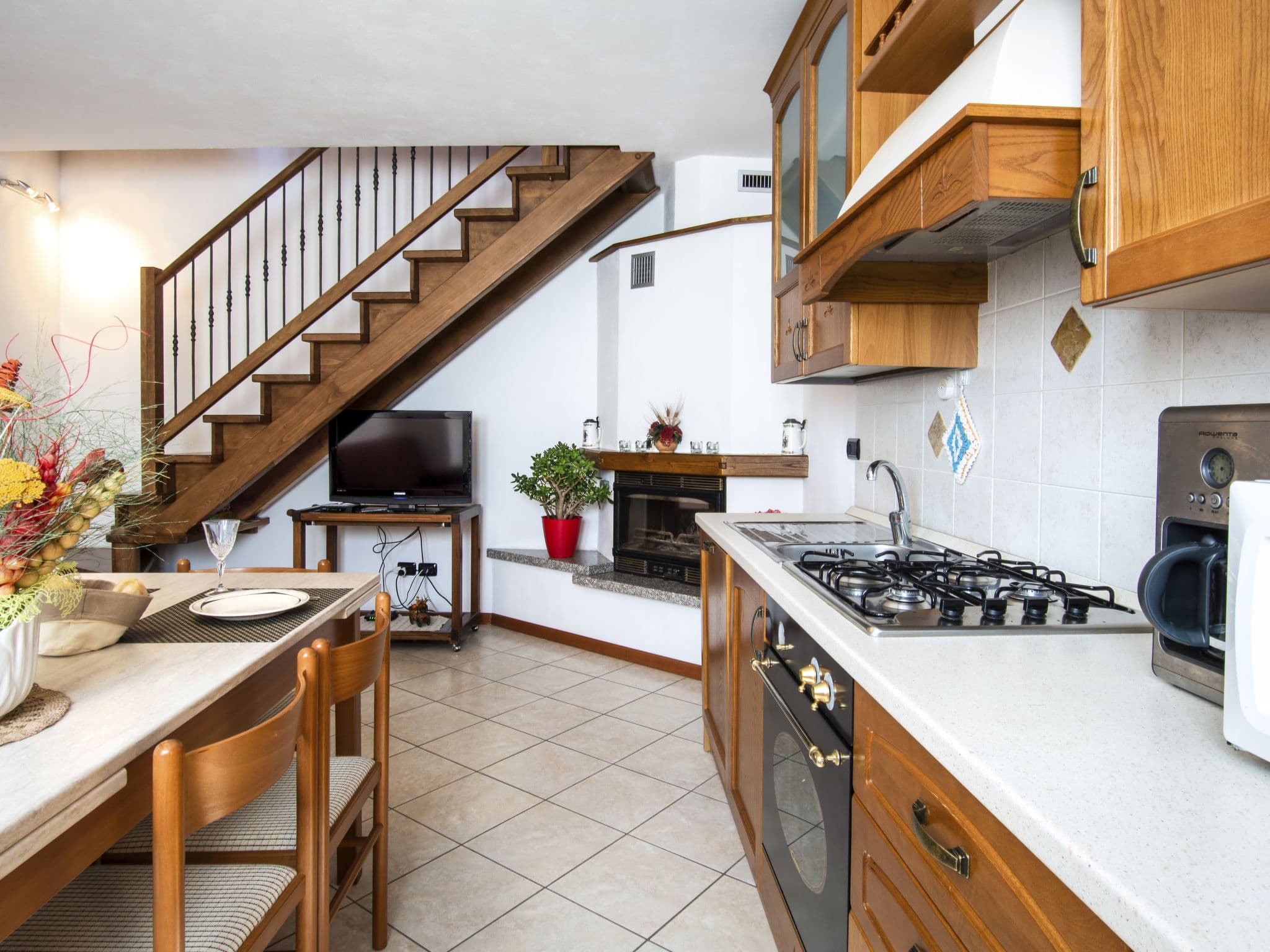 Kitchen / Dining Room