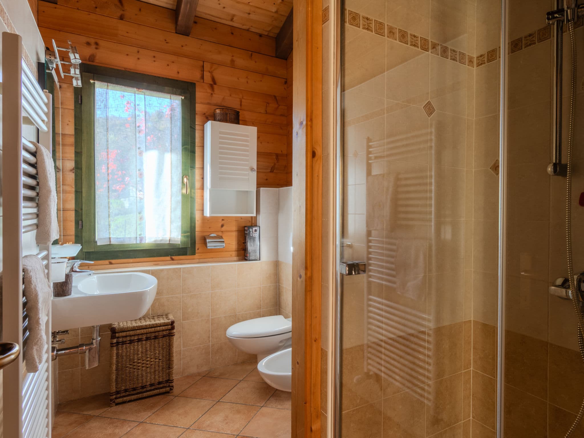 Bathroom / Wellness