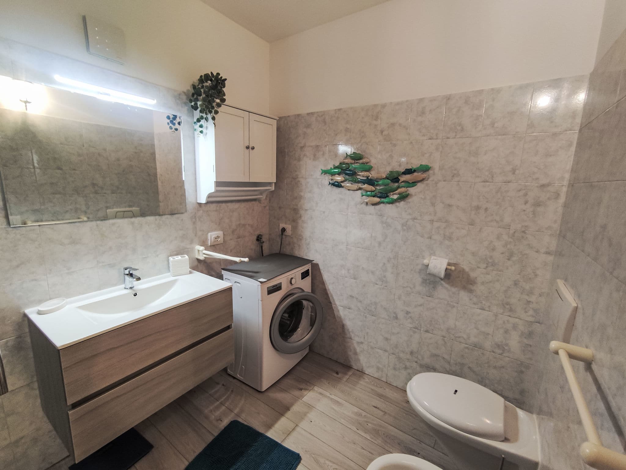 Bathroom / Wellness