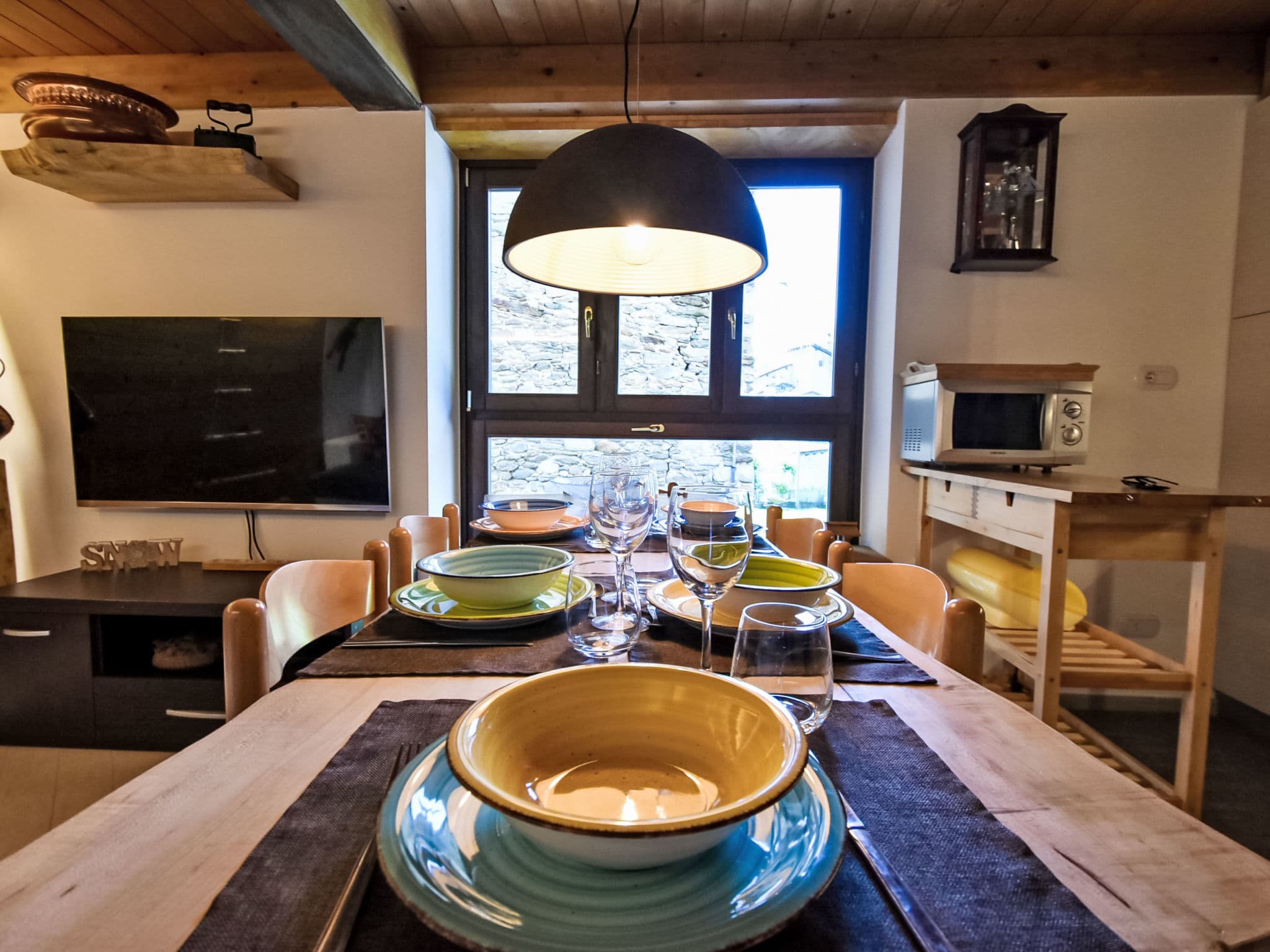 Kitchen / Dining Room