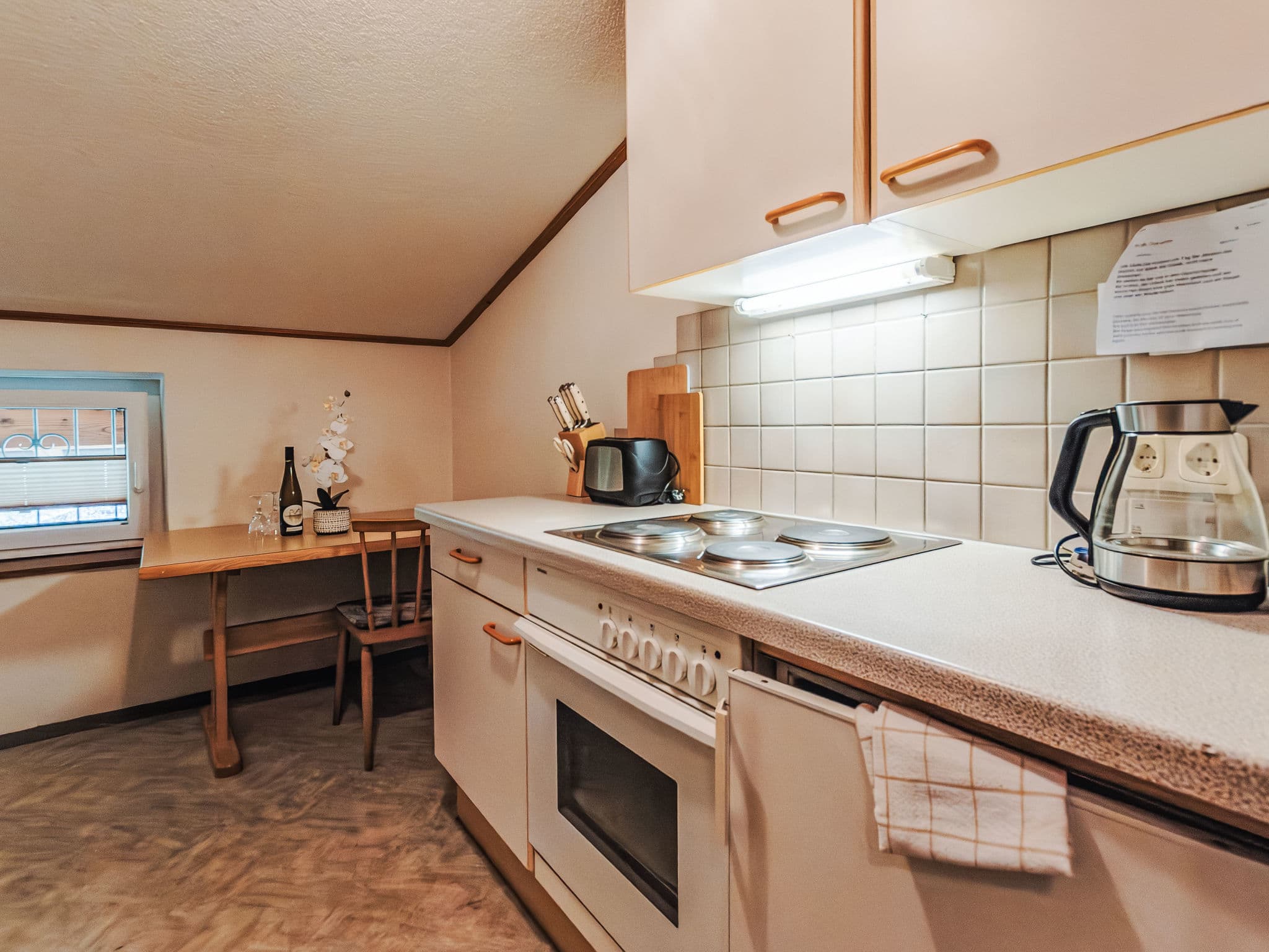 Kitchen / Dining Room