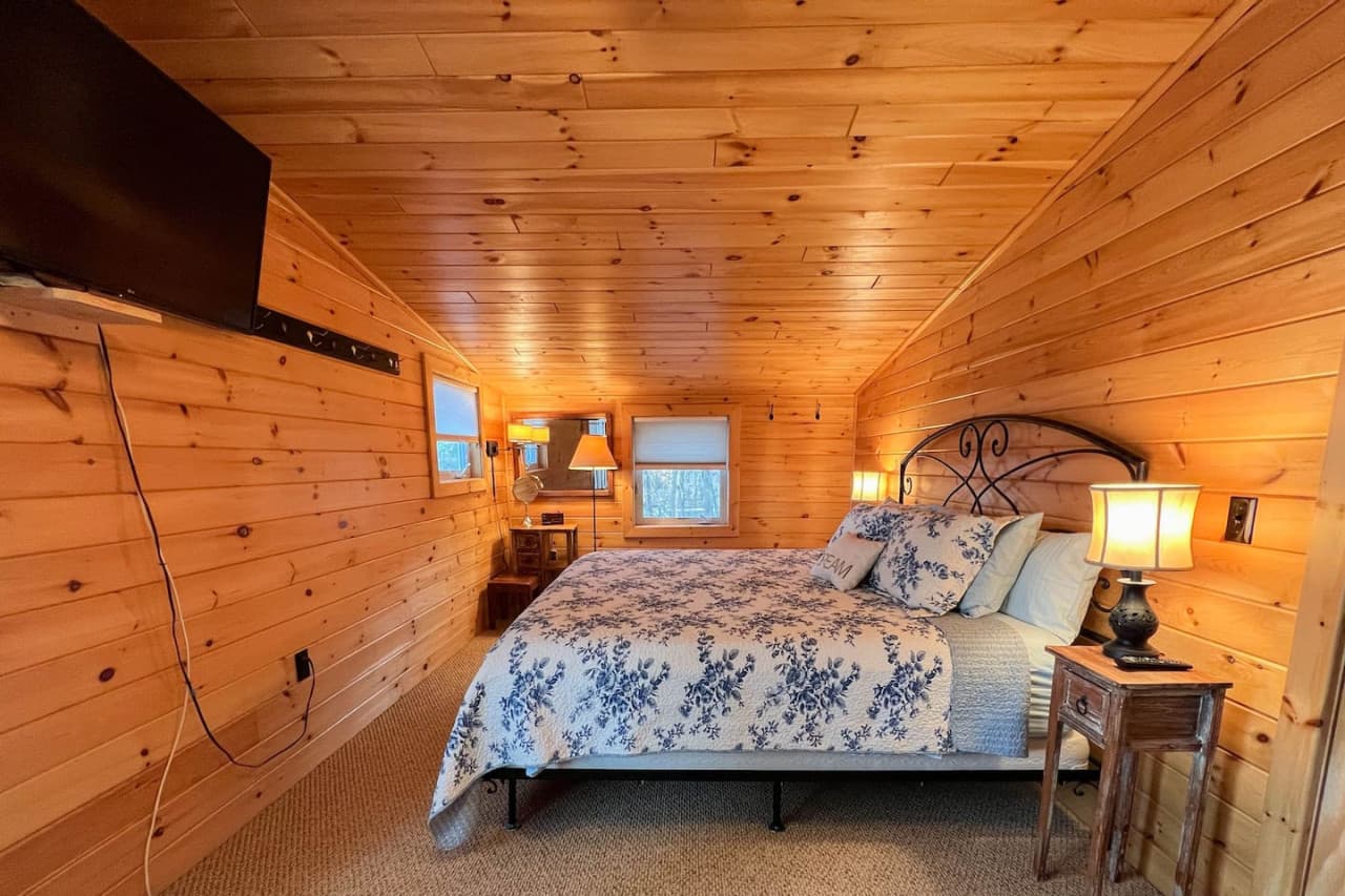 Queen room #1