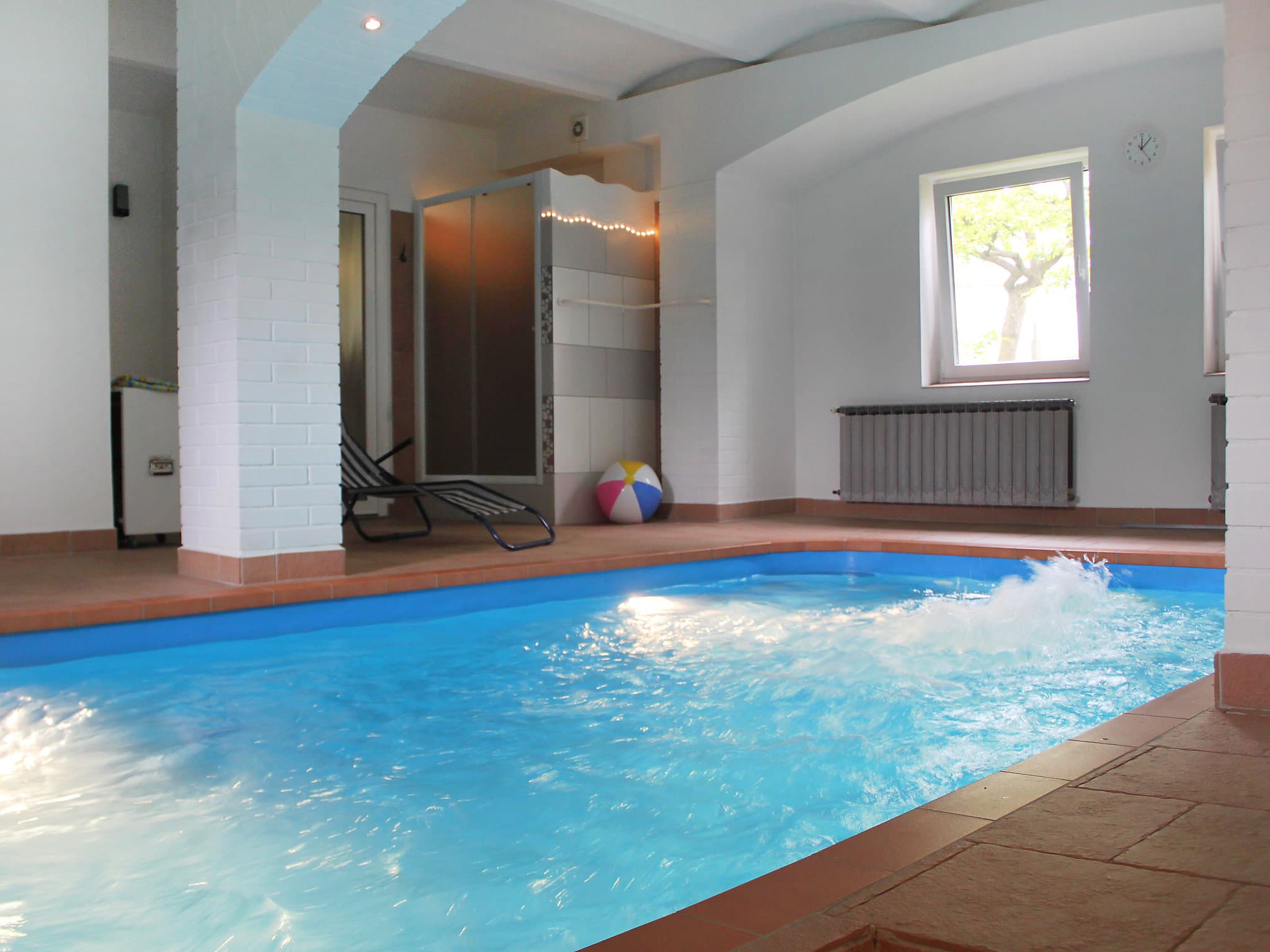 Pool Indoor