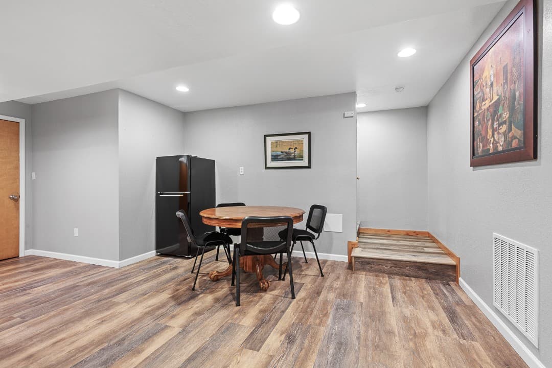 Gallery Image 19