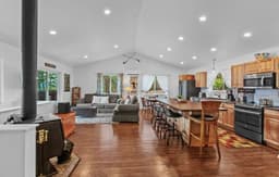 Lakeview Terrace Retreat with Hot Tub