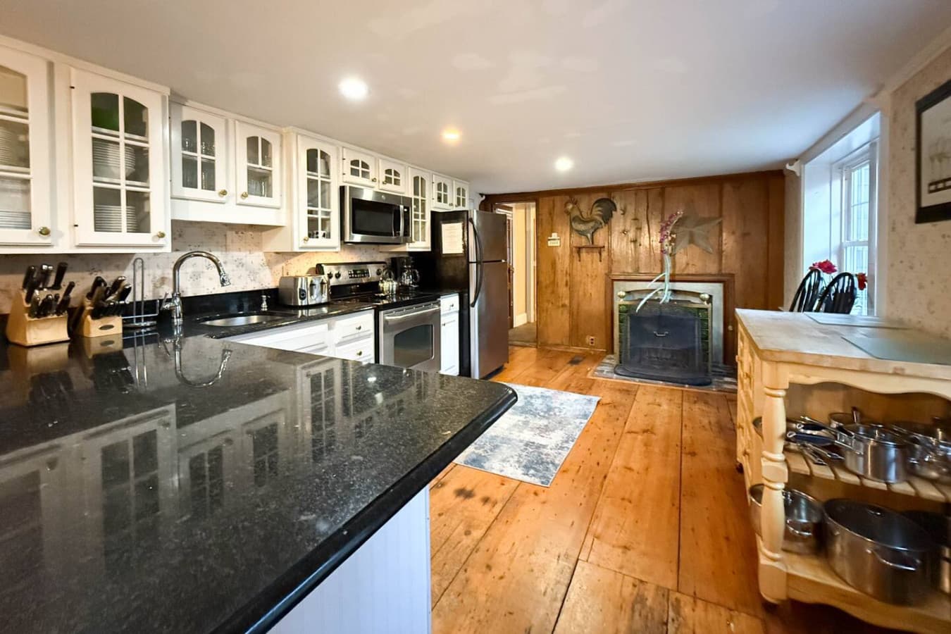 Gallery Image 12