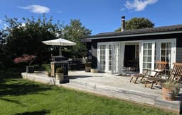 "Yvette" - 350m from the sea