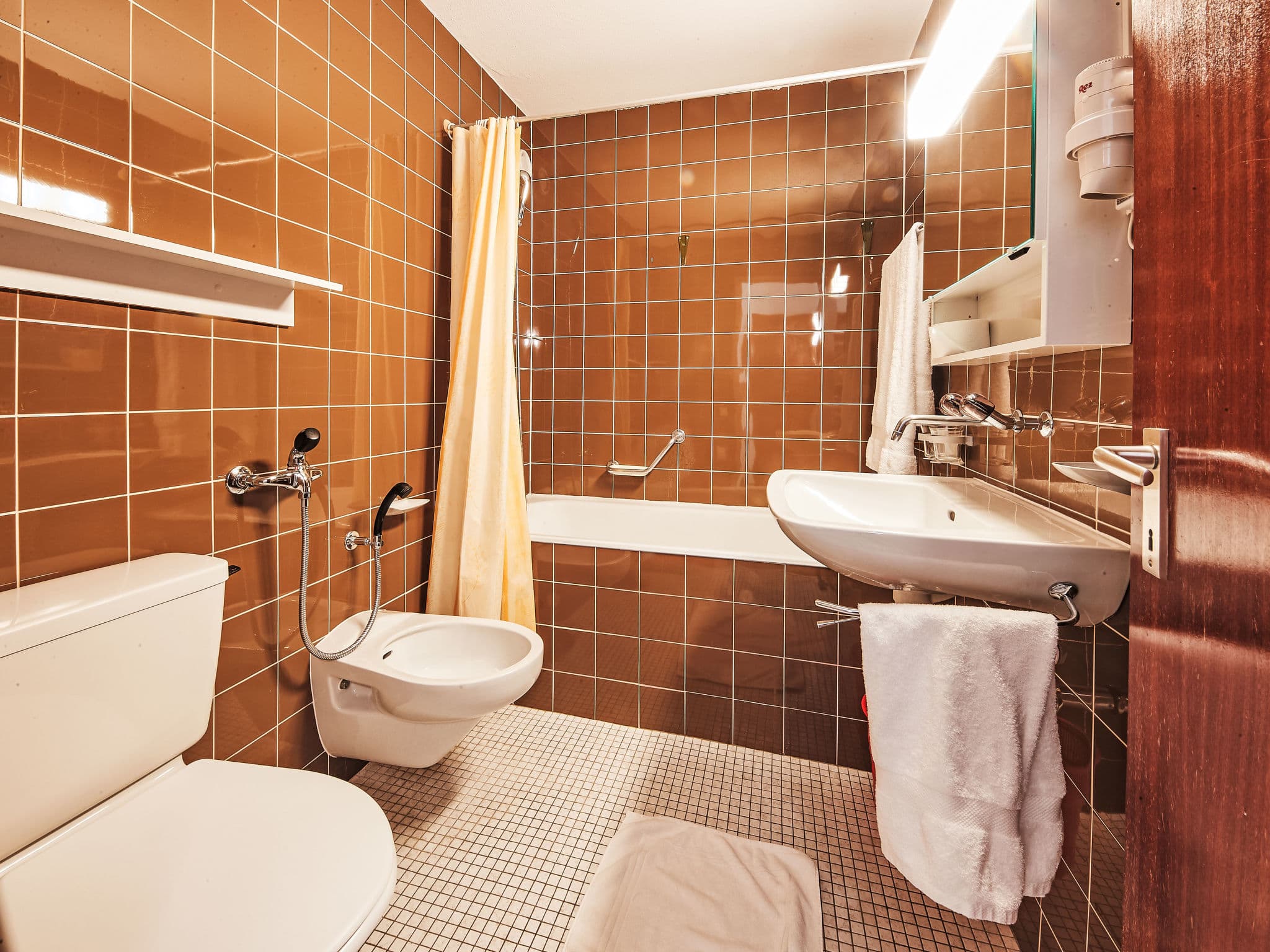 Bathroom / Wellness