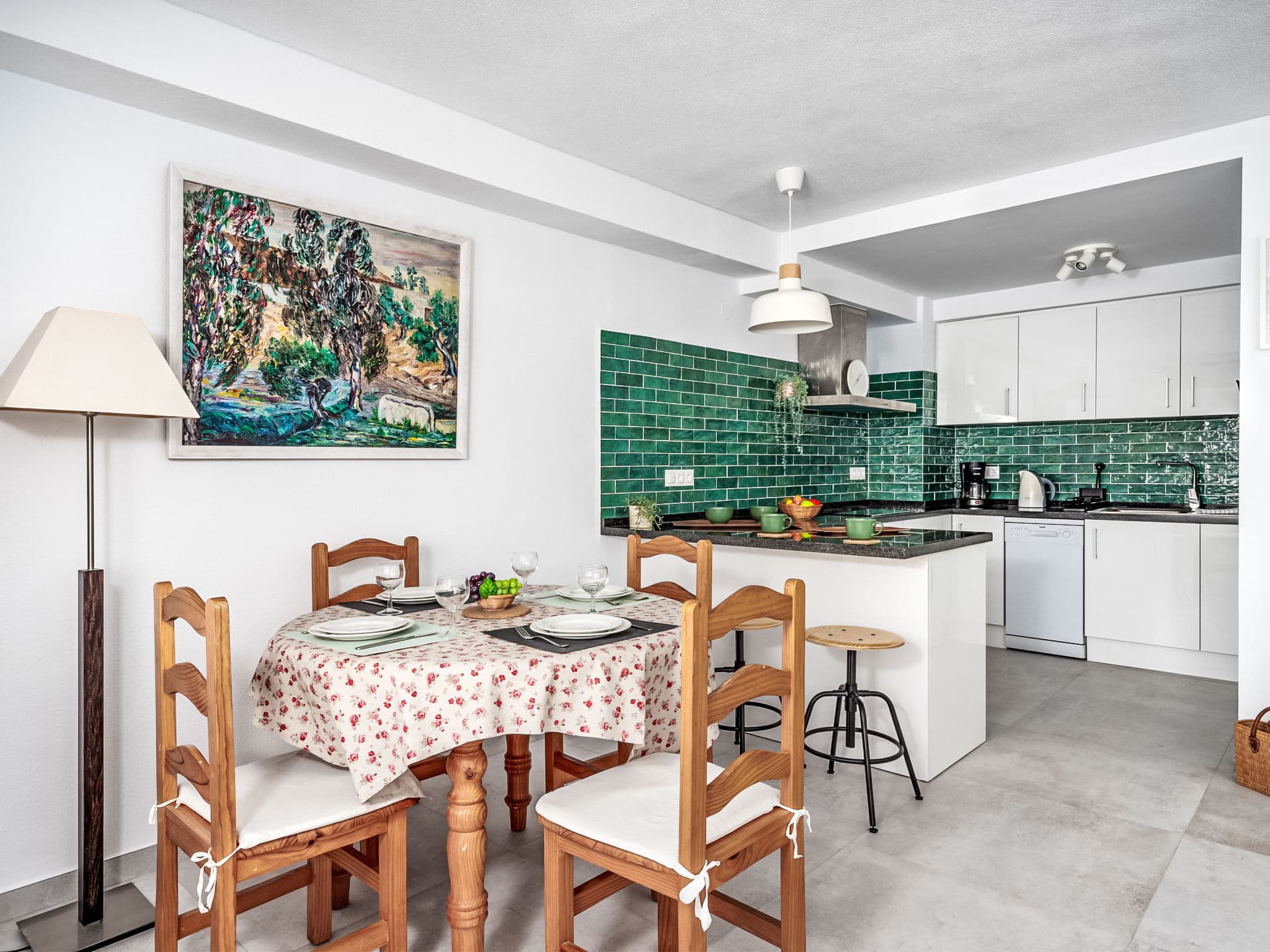 Kitchen / Dining Room