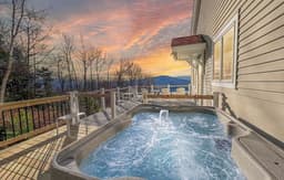 The Jackson Hideaway | Incredible Views + Hot Tub