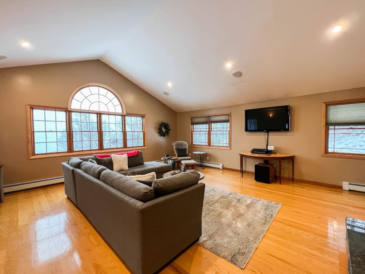 Gallery Image 13