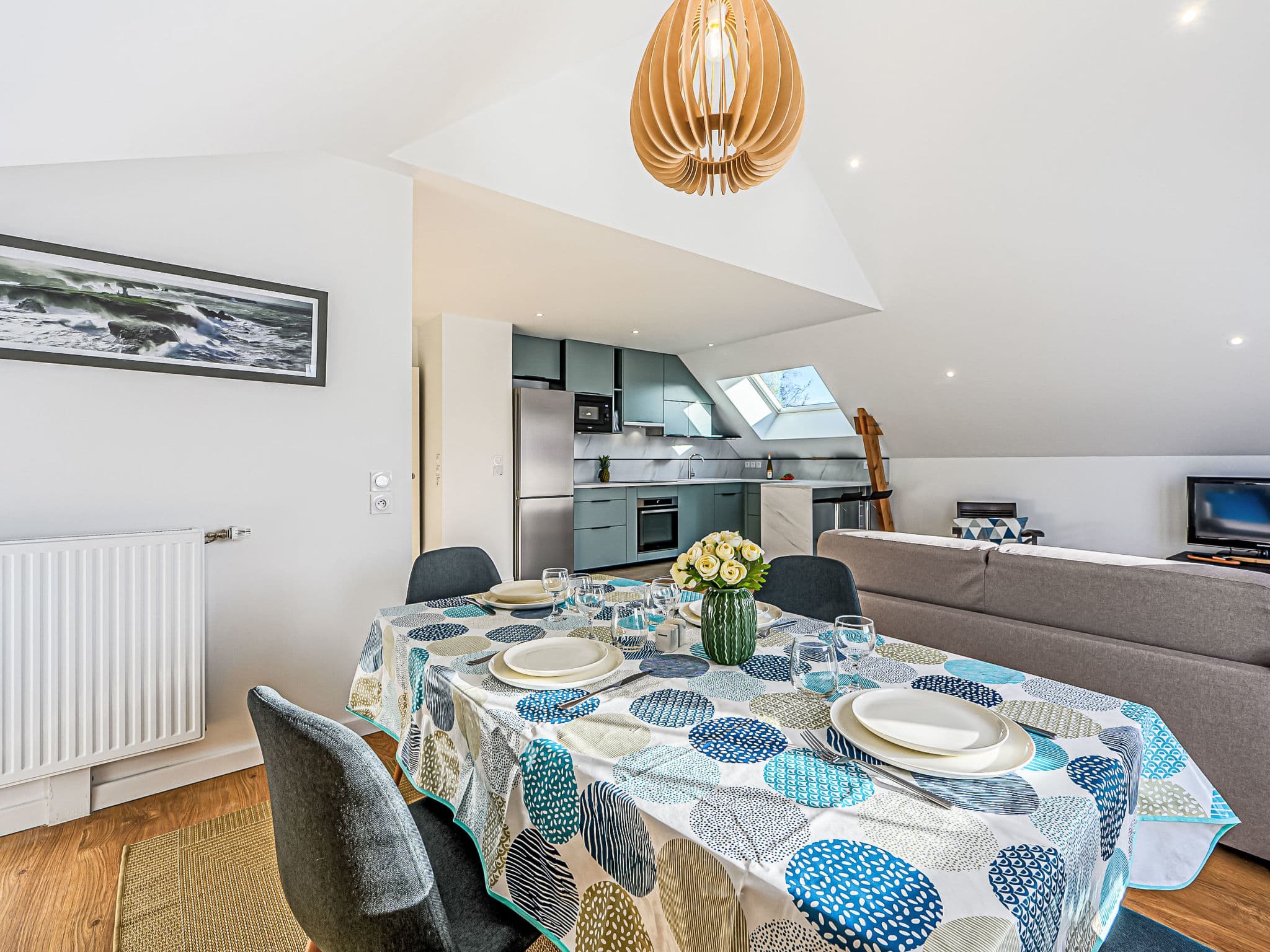 Kitchen / Dining Room