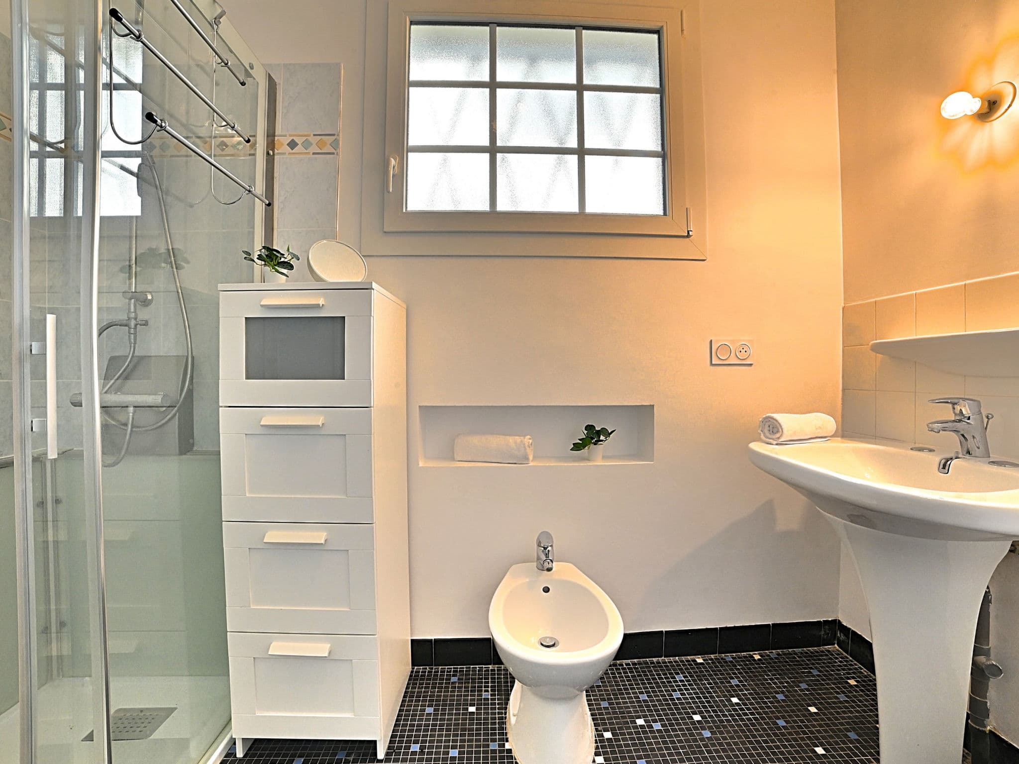 Bathroom / Wellness