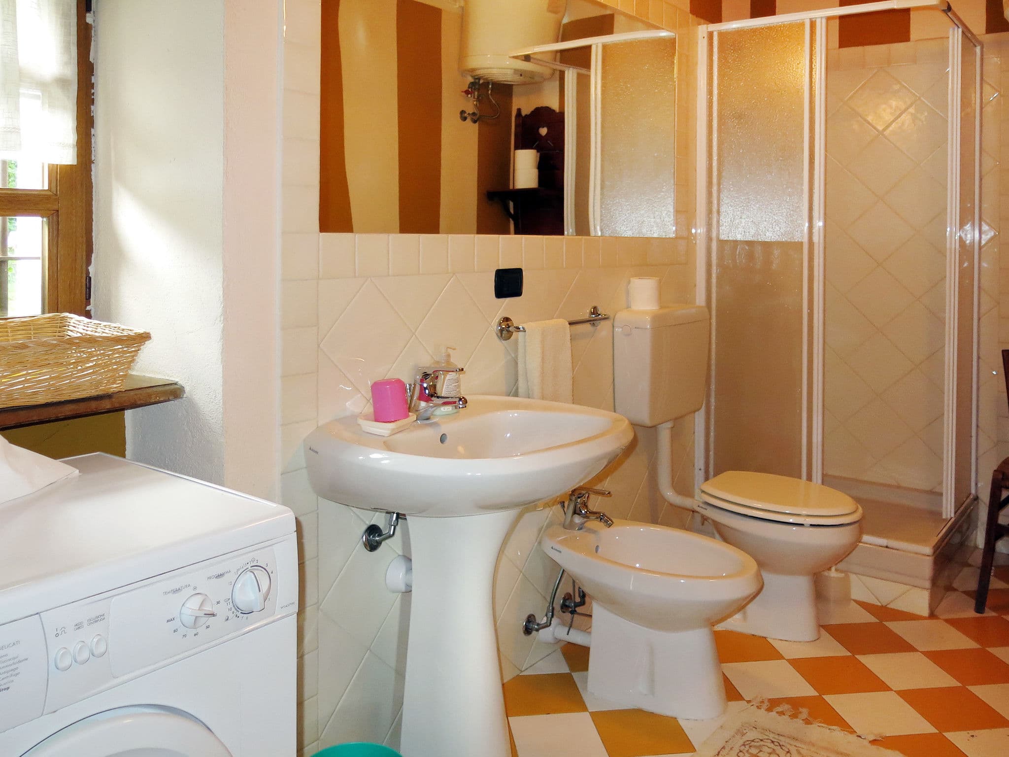 Bathroom / Wellness