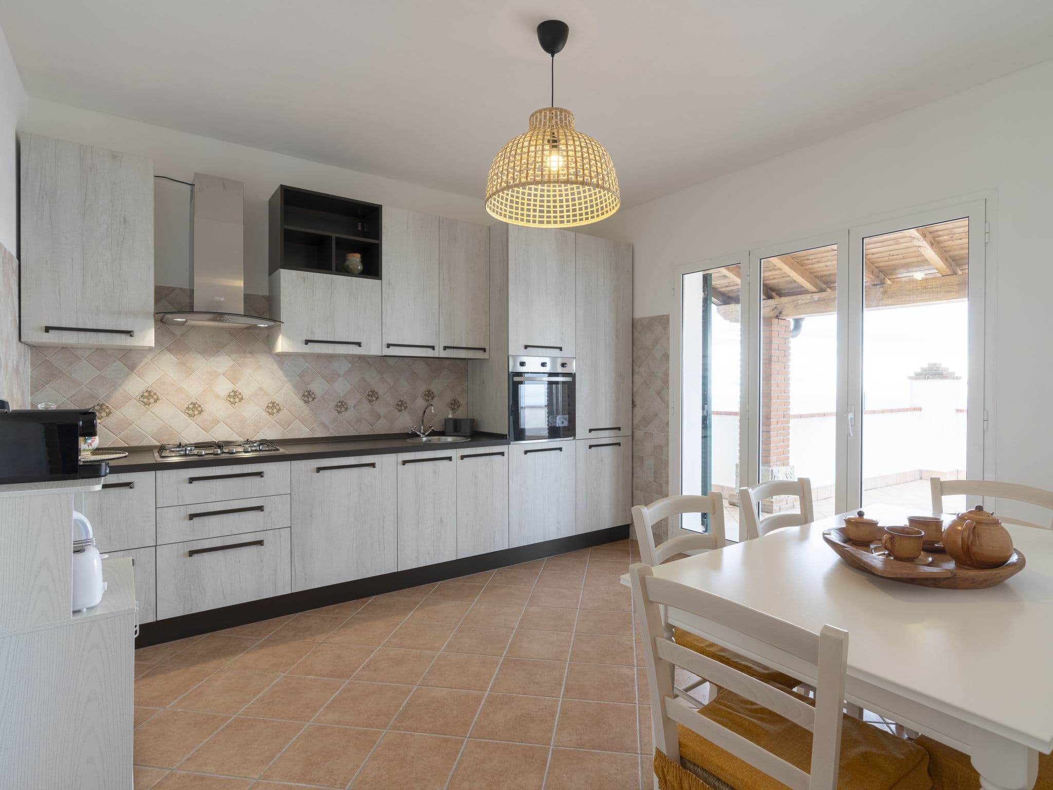 Kitchen / Dining Room