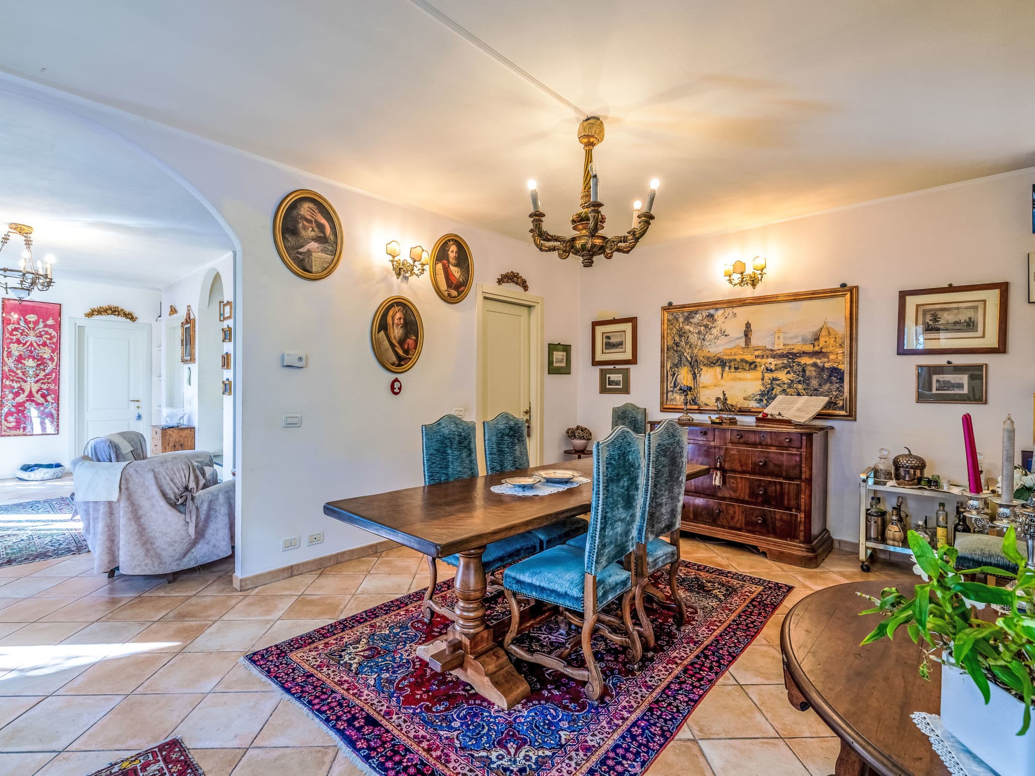 Kitchen / Dining Room