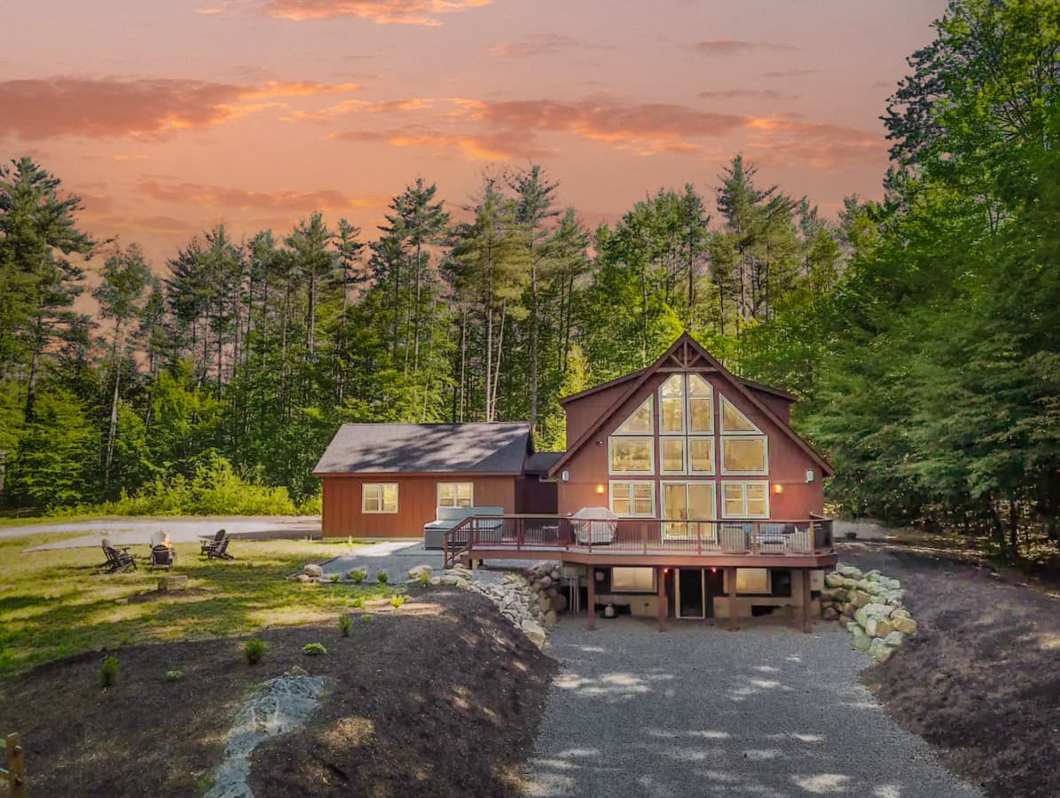 Bear Mountain House | Luxury, Hot Tub, Fireplace