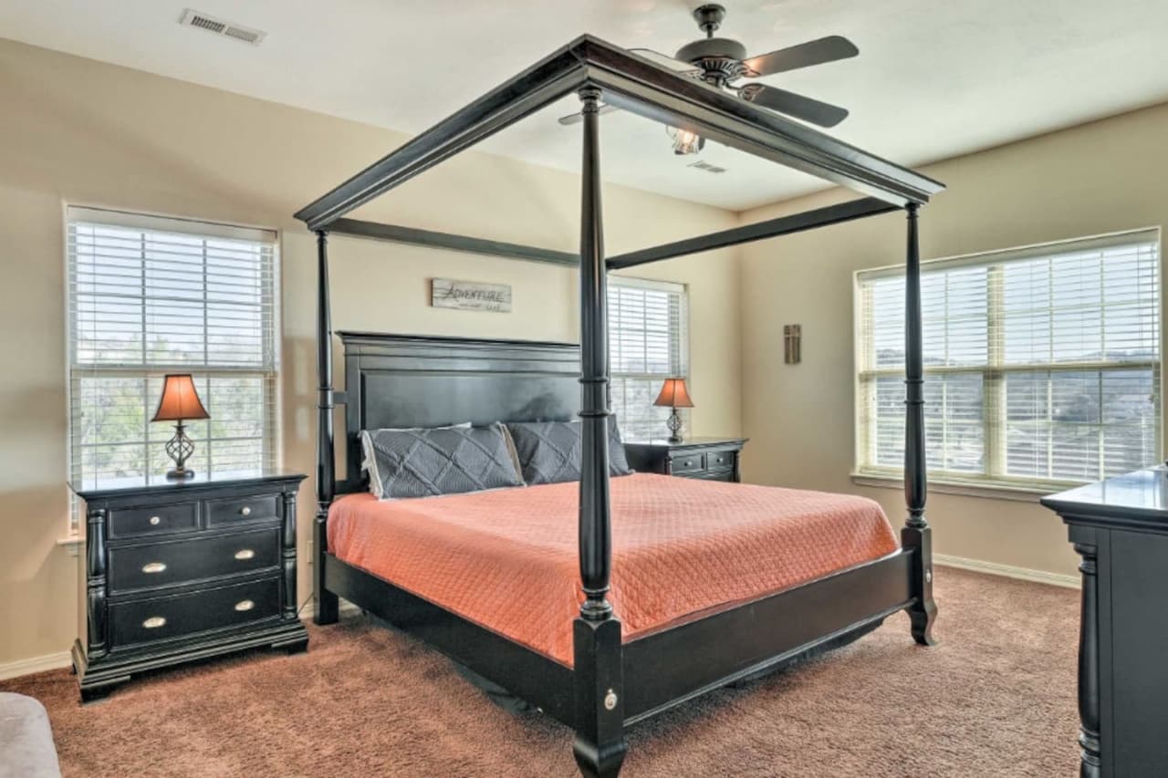 Gallery Image 13